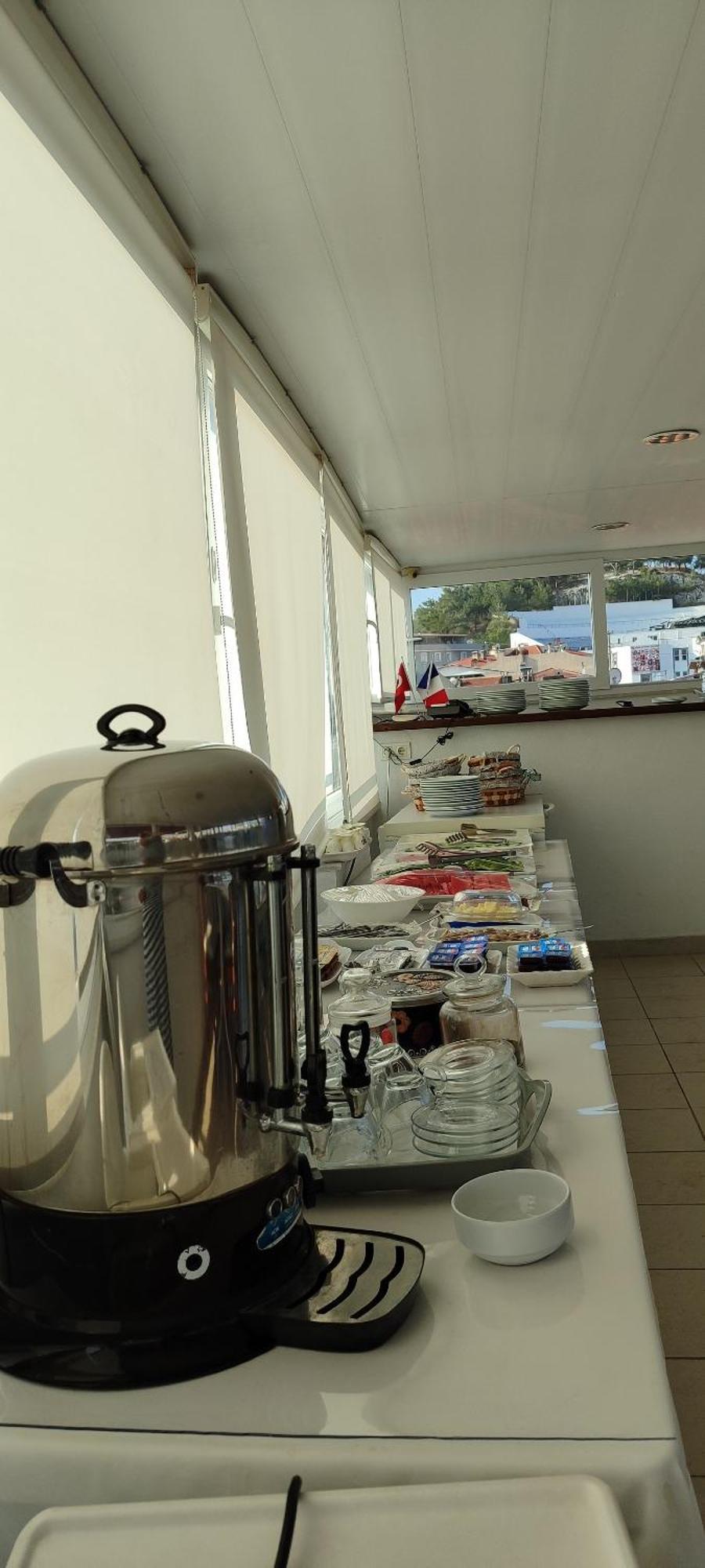 Bonapart Hotel Çeşme Extérieur photo