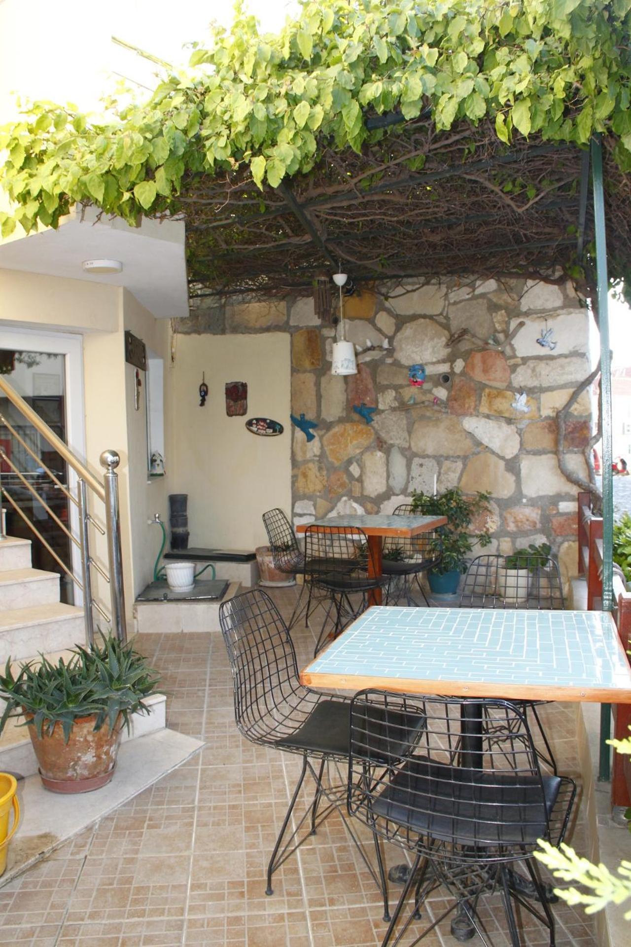 Bonapart Hotel Çeşme Extérieur photo
